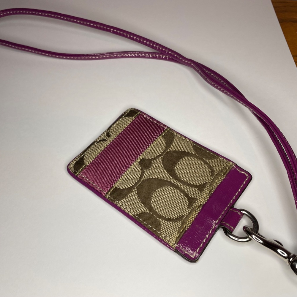 Coach Signature Print ID Key Holder Lanyard Purple